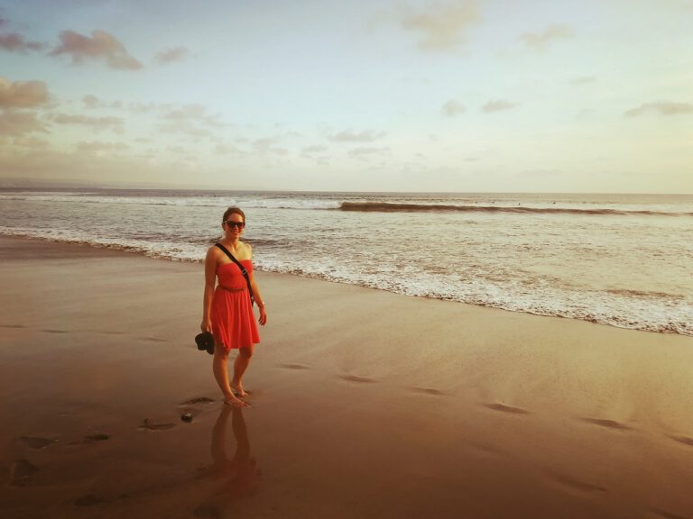Strand auf Bali - unsere Nummer fünf der Sonnenziele mit Kindern im Winter