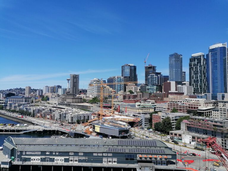 Waterfront Seattle mit Baustelle
